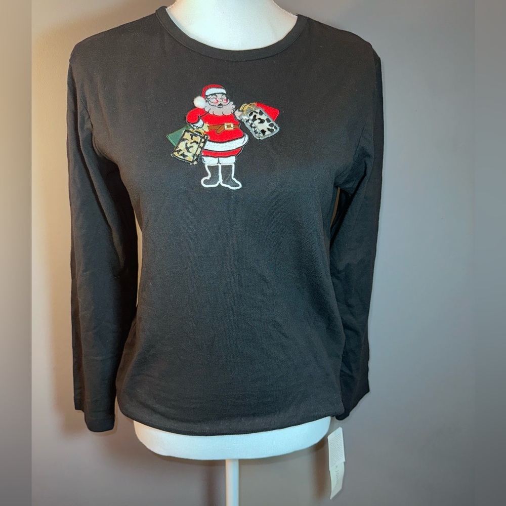 Victoria Jones Santa Long Sleeve Tee NWT Black Holiday Top Leopard Gift Bags 🎄✨